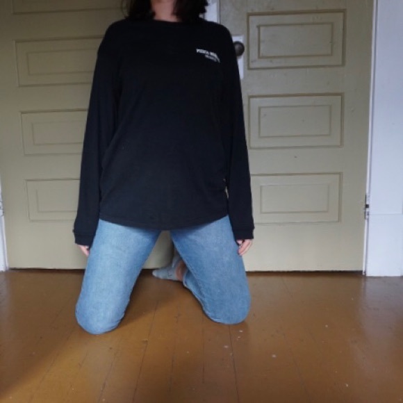 Long Sleeve Black Graphic Tee - Picture 3 of 8